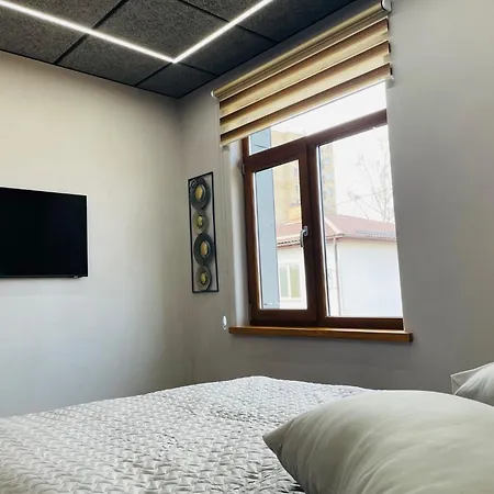 Brivibas - West / East, Free Privat Parking, Free Wifi, Self Check-in Appartamento Riga